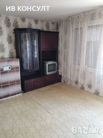 Продава гарсониера в кв. Трите чучура-юг, снимка 8 - Апартаменти - 54856389