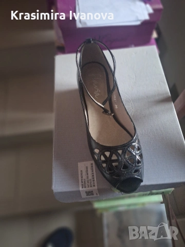 нови обувки естествен лак на платформа 