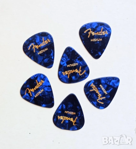 6 пера за китара Fender - medium