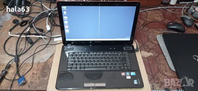 Lenovo Y560 работещ, продава се за части, снимка 3 - Лаптопи за работа - 55405581