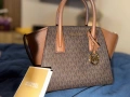 Оригинални чанти jaqcuemus, michael kors, guess, moschino, valentino, снимка 2