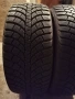 Продавам 2 броя зимни гуми 225.45.17 на 1 сезон дот 2022 KUMHO , снимка 2