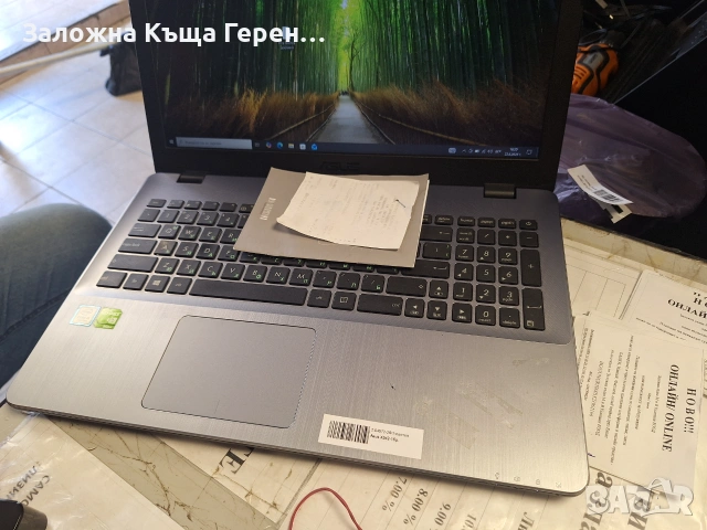 Лаптоп Asus X542, снимка 3 - Лаптопи за дома - 55219197