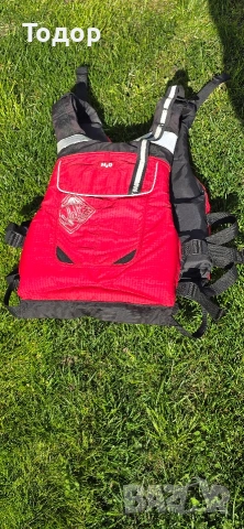 Спасителна жилетка Palm., снимка 2 - Водни спортове - 54177606