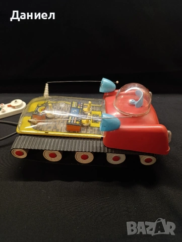 Соц играчка Луноход , снимка 5 - Антикварни и старинни предмети - 54512995