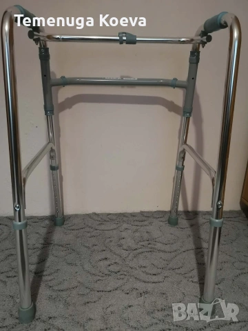 Проходилка  за възрастни  сгъваема, снимка 2 - Ролатори - 54195024