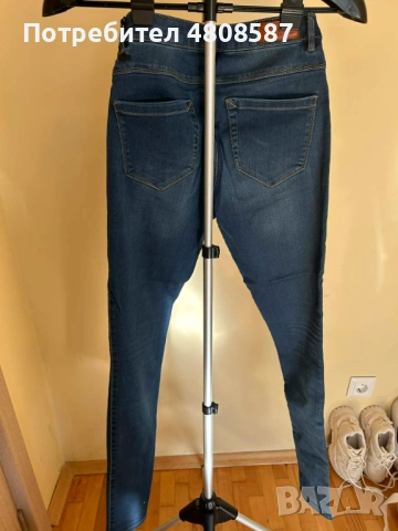 Дамски дънки Only, снимка 4 - Дънки - 54360031