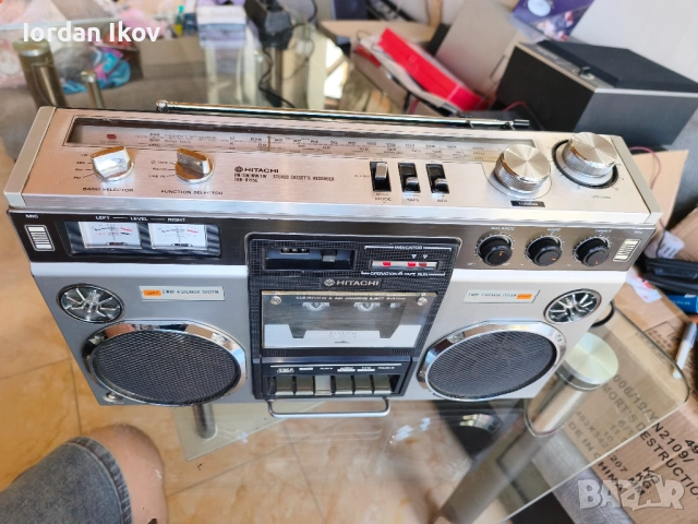 Hitachi TRK-8155, снимка 7 - Радиокасетофони, транзистори - 54724854