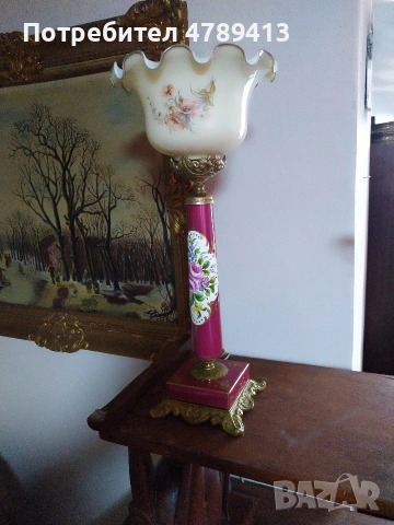 Старинна настолна лампа