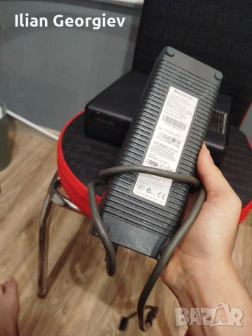 Продавам модната конзола XBOX 360 Slim, снимка 9 - Xbox конзоли - 54317809