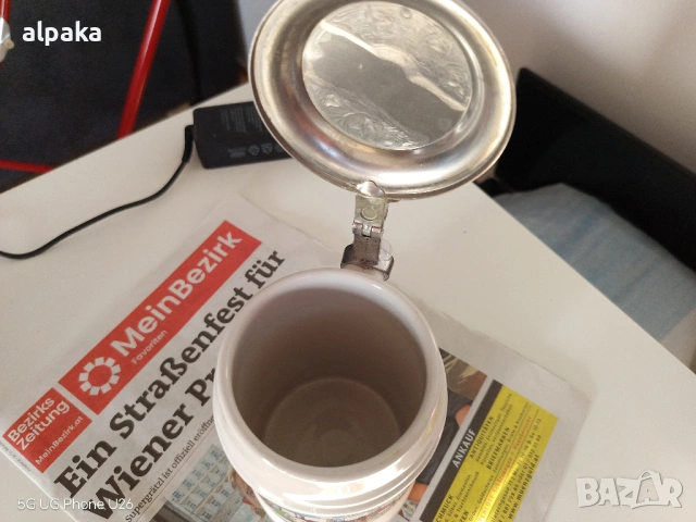 Продавам две порцеланови чаши, Австрия, снимка 3 - Декорация за дома - 54634265