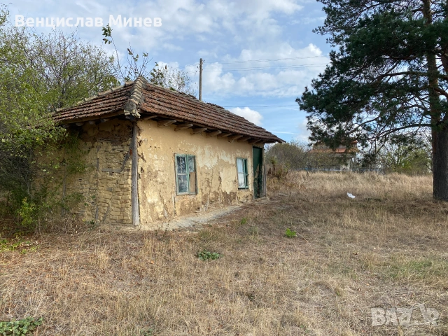 Стара селска къща за продажба в с. Малък Поровец, снимка 4 - Къщи - 54977870