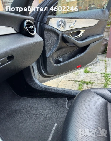 Продавам С300 2i, снимка 10 - Автомобили и джипове - 54294601