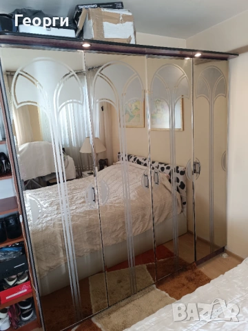 Четирикрилен гардероб , снимка 9 - Гардероби - 54723331
