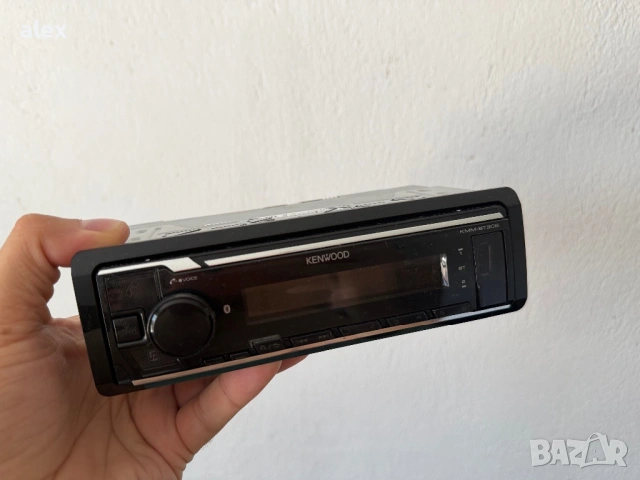 Kenwood KMM-BT305 - Bluetooth Receivers, снимка 4 - Радиокасетофони, транзистори - 54370169