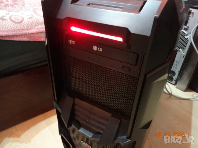 Кутия AeroCool, снимка 14 - Захранвания и кутии - 54968148