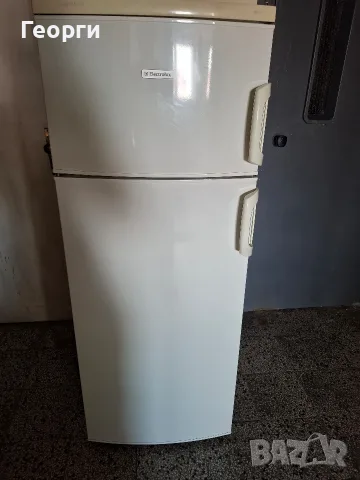 Хладилник с фризер Electrolux 