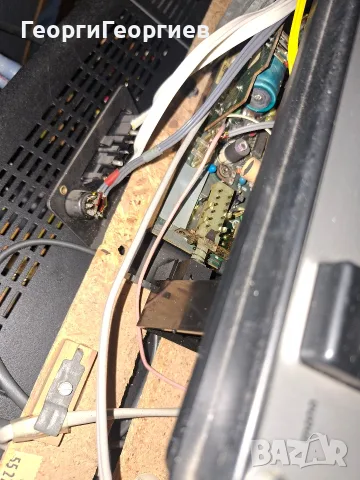 Grundig усилвател и радио...., снимка 4 - Ресийвъри, усилватели, смесителни пултове - 55436295