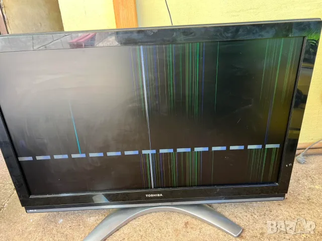 LCD Телевизор Toshiba 42x3030D повреден., снимка 3 - Телевизори - 55507815