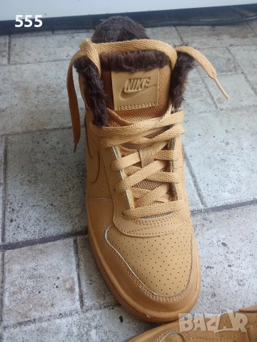NIKE дамски маратонки 