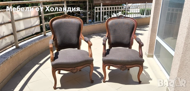 Две редки старинни кресла от акажу
