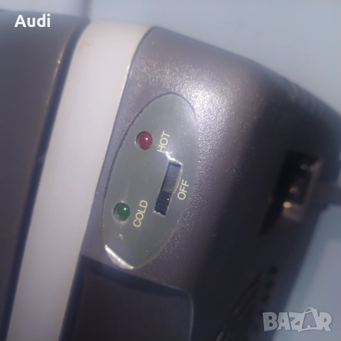 Хладилна чанта WAECO BordBar TB 15 12V ,който е специално проектиран за използване в автомобили с ал, снимка 7 - Аксесоари и консумативи - 55043951