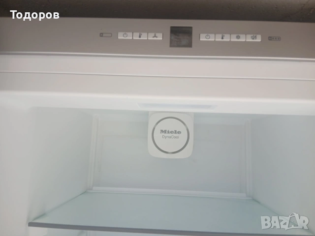 Хладилник с фризер Miele KFN29133, INOX, 338 литра , снимка 4 - Хладилници - 54933054