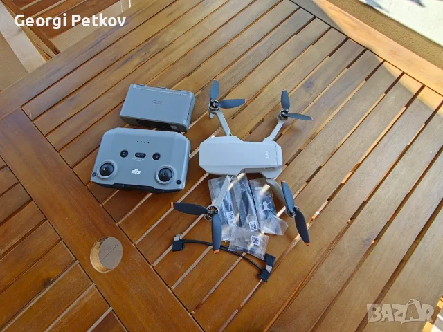 Продавам DJI Mini 2 Fly More Combo , снимка 3 - Дронове и аксесоари - 55572004
