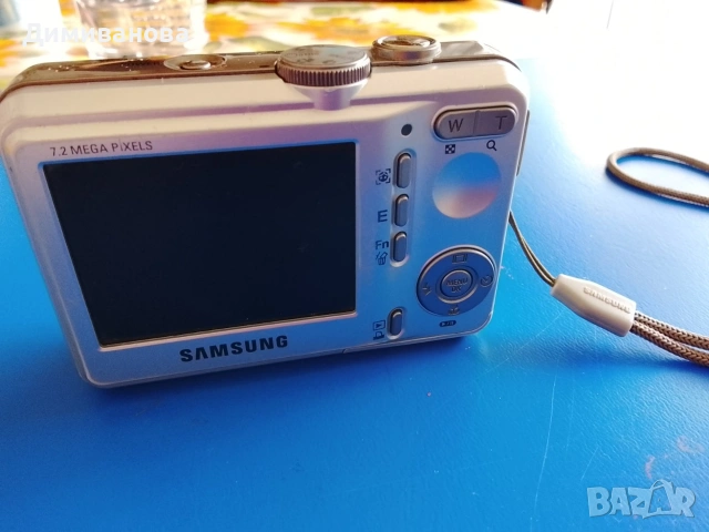 Фотоапарат Самсунг Samsung D760 за ремонт или части, снимка 2 - Фотоапарати - 54489354