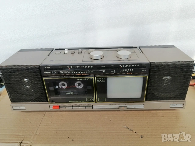 Ретро, радиокасетофон с телевизор ELECTRONIC TVCR 4500