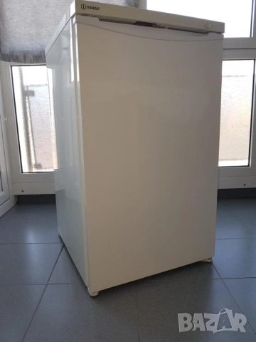 ПРОДАВАМ ХЛ. INDESIT