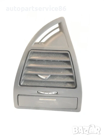 Десен въздуховод на таблото за Citroen C4 2.0 Hdi (2006) 9646337977