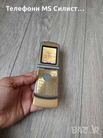 Motorola V3i Dolce & Gabanna Gold, снимка 2 - Motorola - 55191690