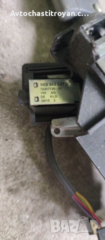 Патрон с Контактен ключ Skoda Octavia, Golf 7 - 5Q0 905 865, снимка 3 - Части - 54917065
