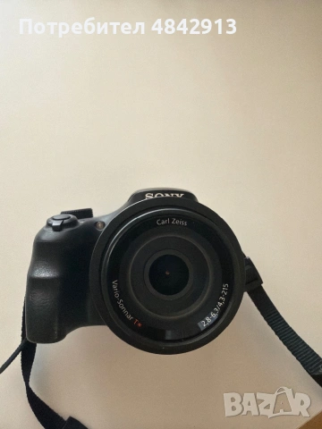 Продава се фотоапарат Sony, снимка 2 - Фотоапарати - 54727397