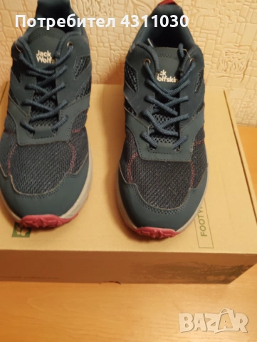 Нови търистически обувки Jack Wolfskin 41 номер, снимка 2 - Маратонки - 54148195