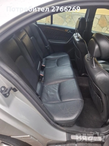 Mercedes C 200, снимка 8 - Автомобили и джипове - 54686558