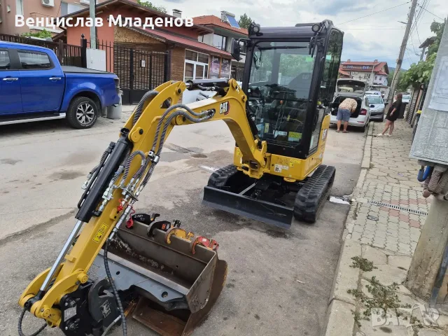CAT 302 CR, 2022 г., на 29,4 м/ч, Продавам