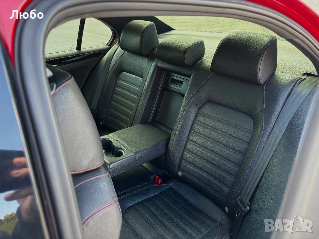 GLI 2.0TSI 211кс DSG Автомат*Шибедах*Обслужен, снимка 11 - Автомобили и джипове - 54428975