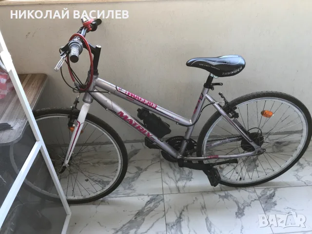 28  цола  .  Изцяло  алуминиев  / Марка  Матрих. 