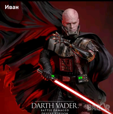 Hot Toys Regular and Deluxe versions of Darth Vader  battle damaged / Дарт Вейдър в две версии, снимка 2 - Колекции - 47223403