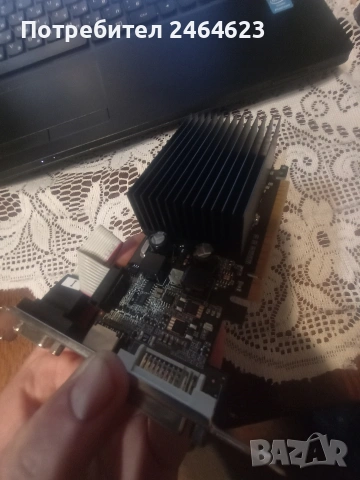 Geforce GT210 1GB , снимка 2 - Видеокарти - 54598843