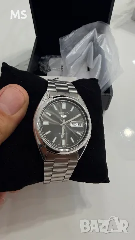 НОВИ Seiko 5 SNXS79 и SNXS75 (Пълен комплект), снимка 2 - Мъжки - 55582205