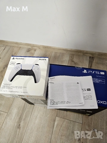 PS5 Pro 2TB / 2 джойстика / Гаранция и PS Plus Extra (до 2027), снимка 2 - PlayStation конзоли - 55157380