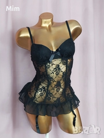 KISSME М Моделираща рокля с жартиери за чорапи 