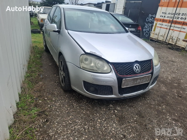 Volkswagen Golf V 1.9TDI 105к.с. Само на части 