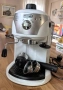 Продавам кафемашина Delonghi EC221.W, снимка 2