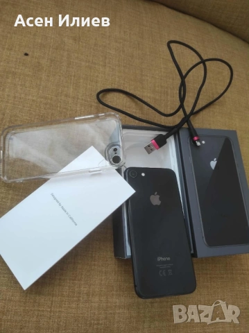 Перфектен IPhone 8 