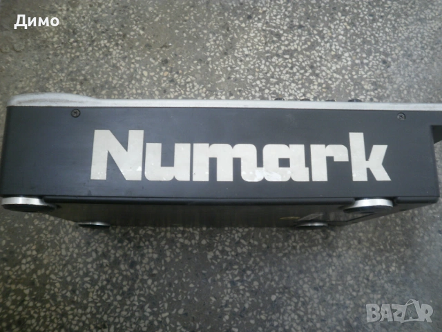 Numark Matrix 2- смесителен пулт за DJ, снимка 4 - Ресийвъри, усилватели, смесителни пултове - 54825011