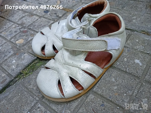 Детски сандали за момиче 